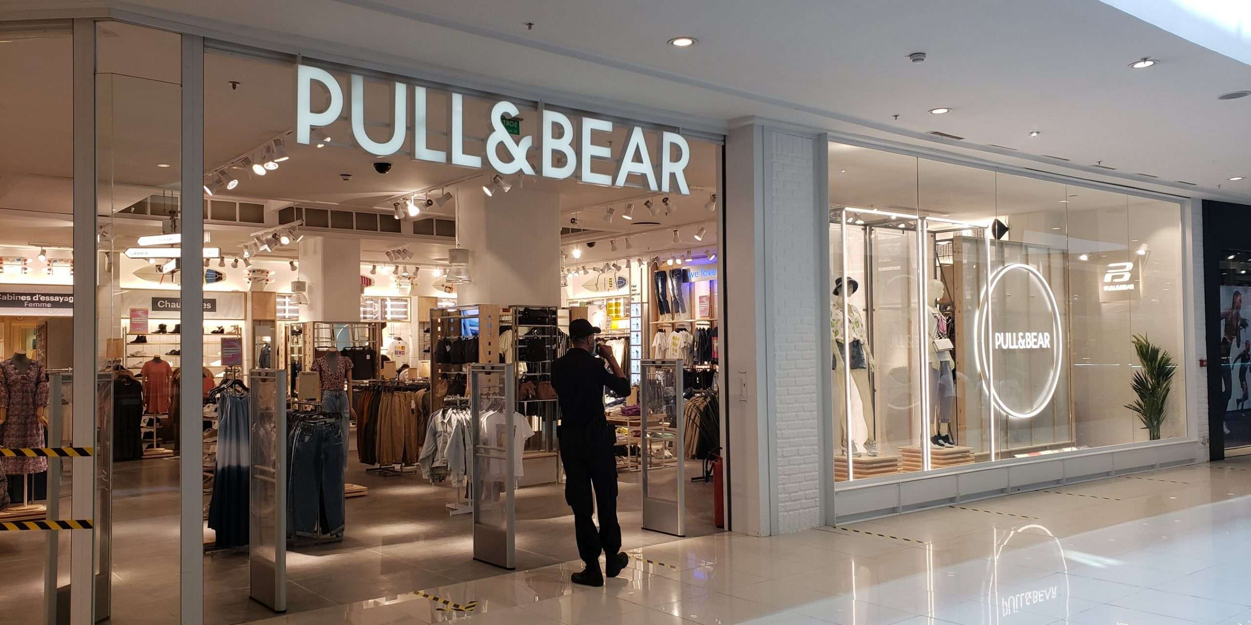 Pull and bear franchise
